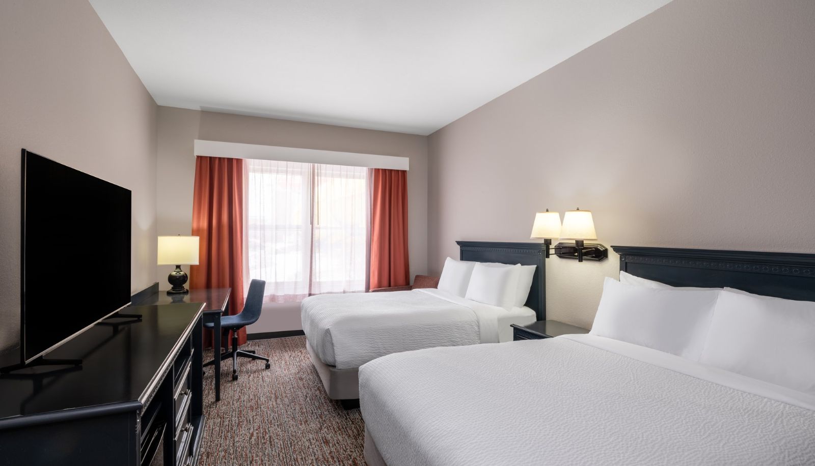 Camera - Garner Hotel DECATUR - FORSYTH by IHG