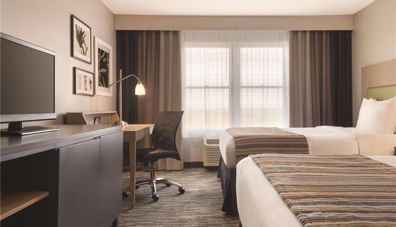Zimmer - Country Inn & Suites by Radisson Galena IL