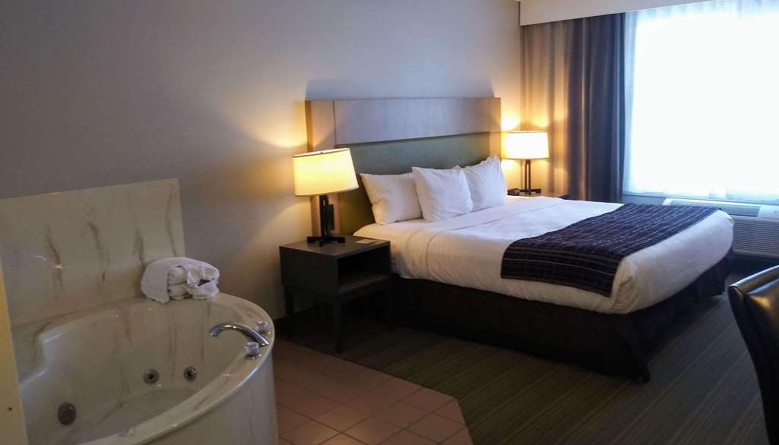 Suite - Country Inn & Suites by Radisson Grand Rapids MN
