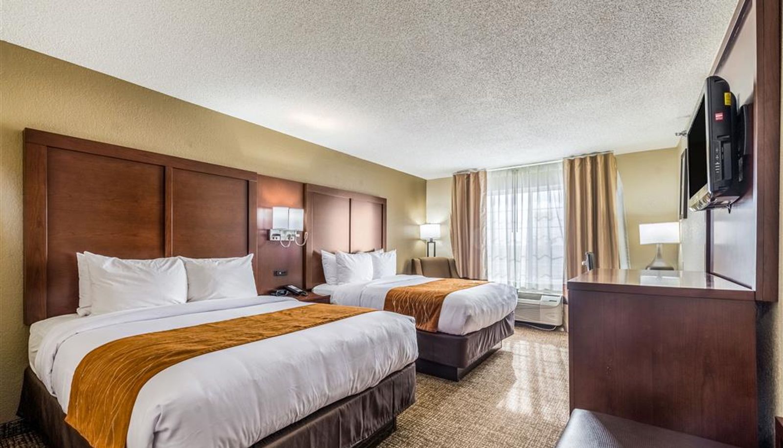 Zimmer - Comfort Inn & Suites Dayton North