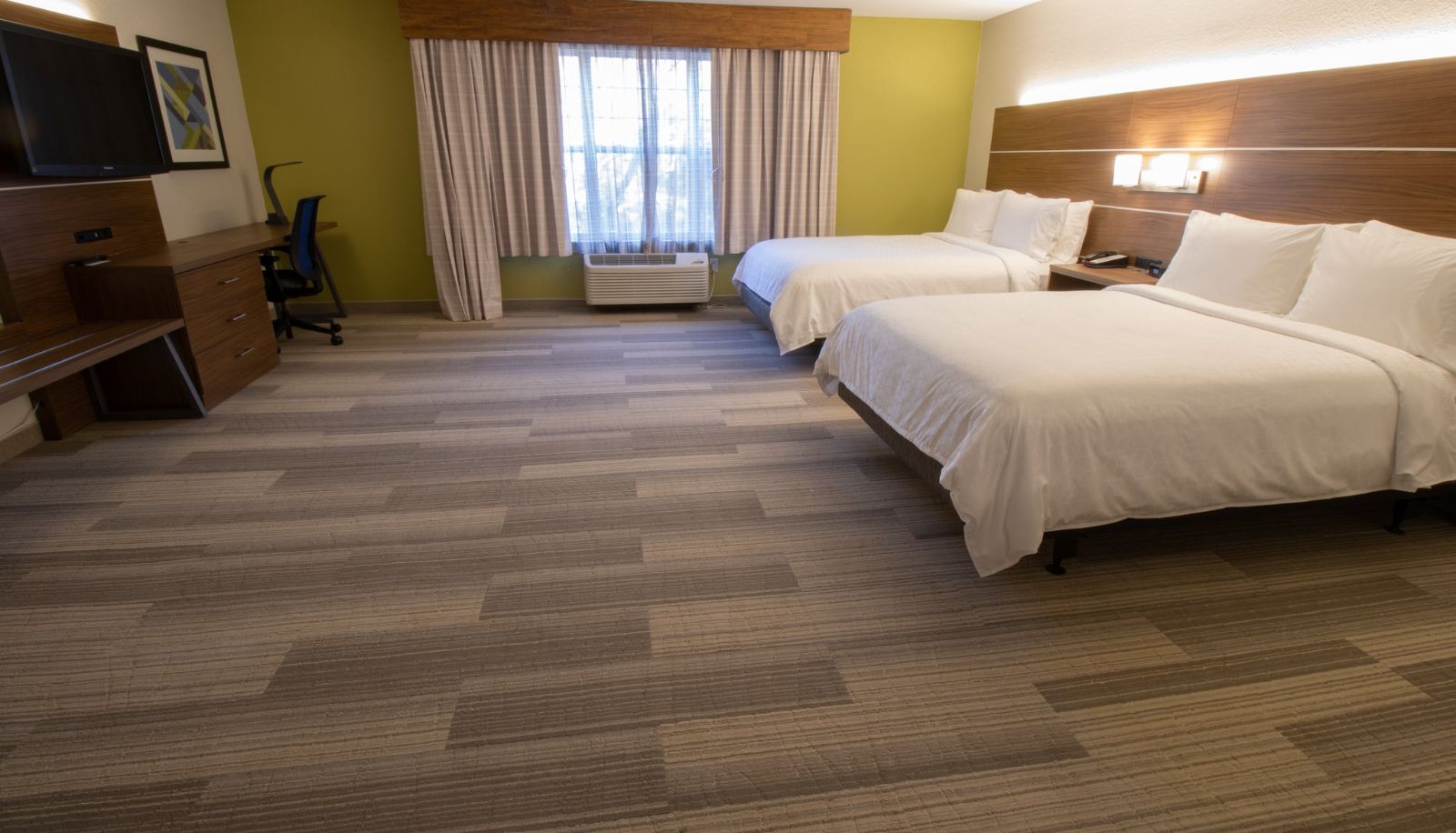 Zimmer - Holiday Inn Express & Suites MANASSAS by IHG