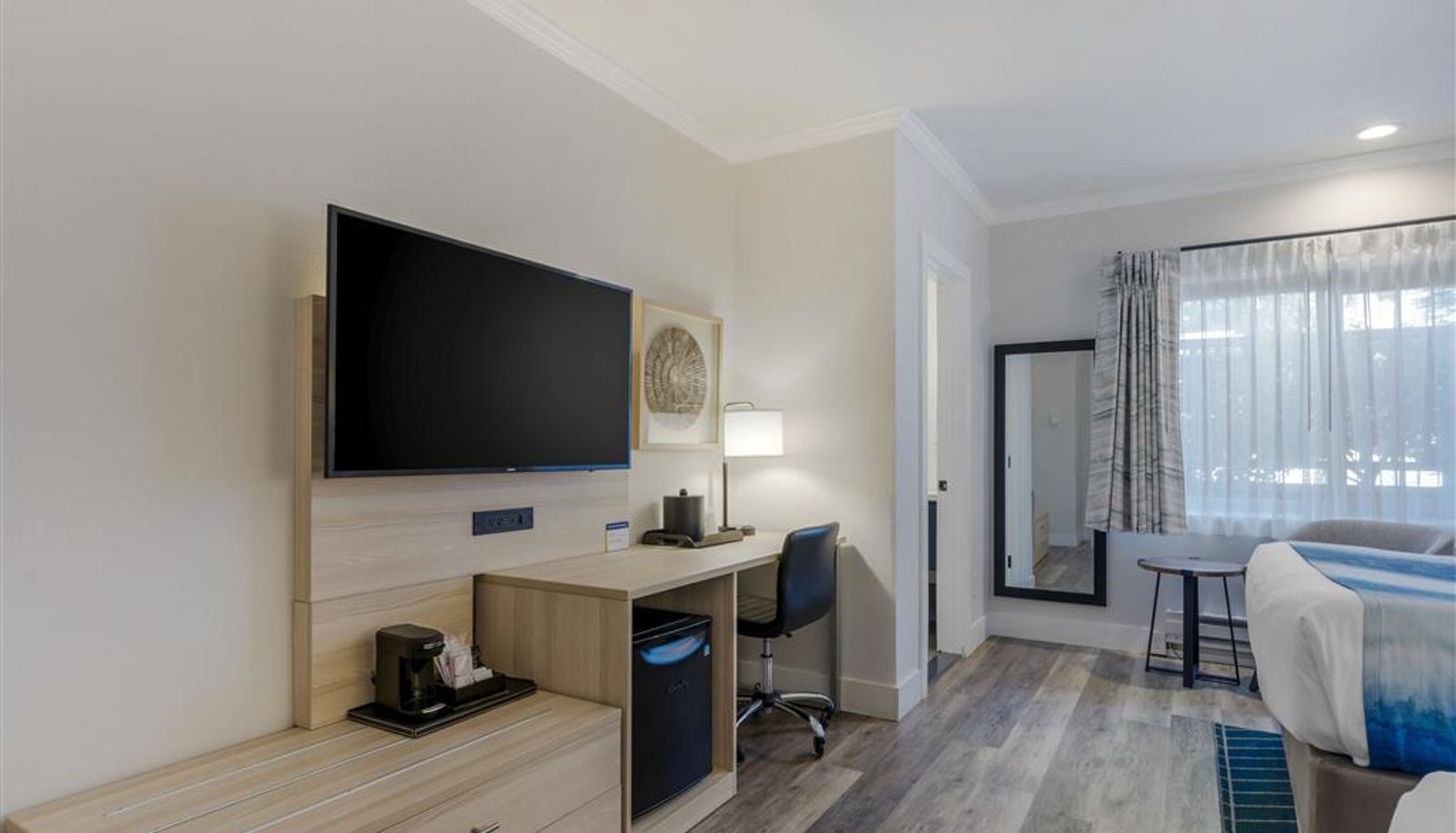 Zimmer - Comfort Inn Carmel By the Sea
