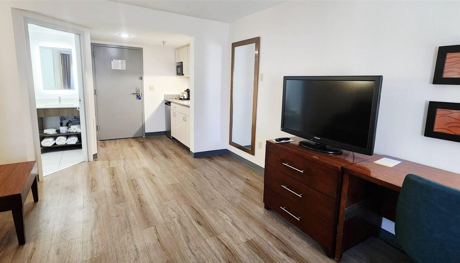 Suite - Comfort Inn Pensacola - University Area