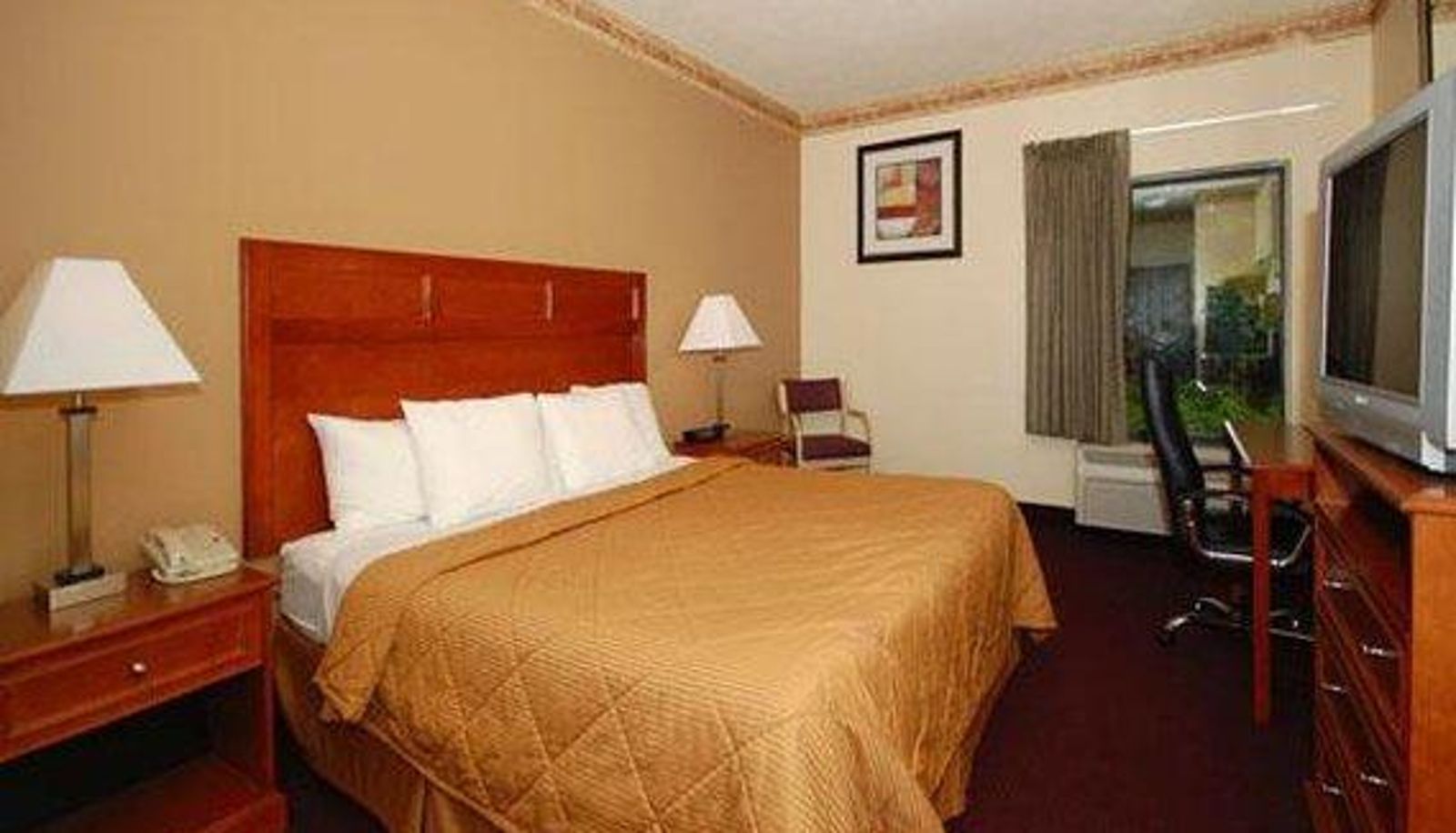 Camera - RODEWAY INN AND SUITES MARKHAM