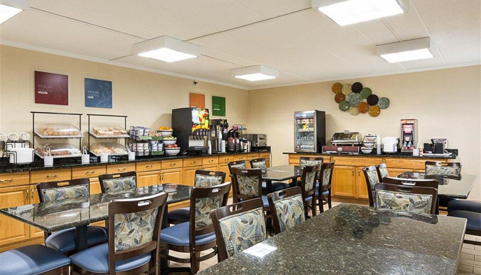 Restaurant - COMFORT INN OXON HILL