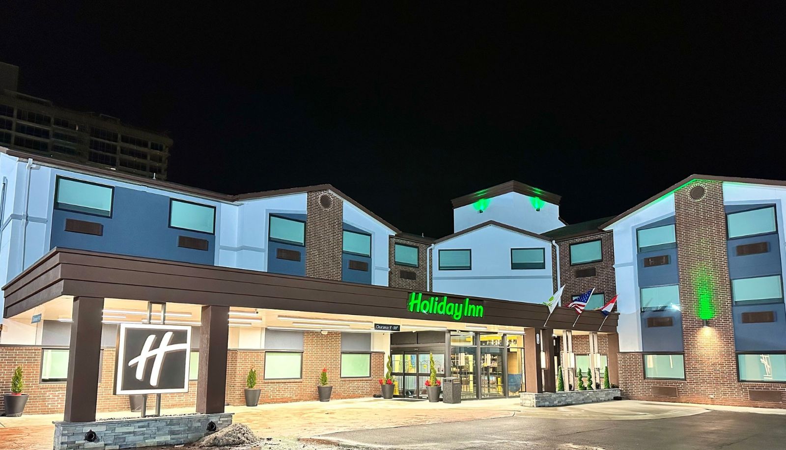 Info - Holiday Inn KANSAS CITY - DOWNTOWN by IHG