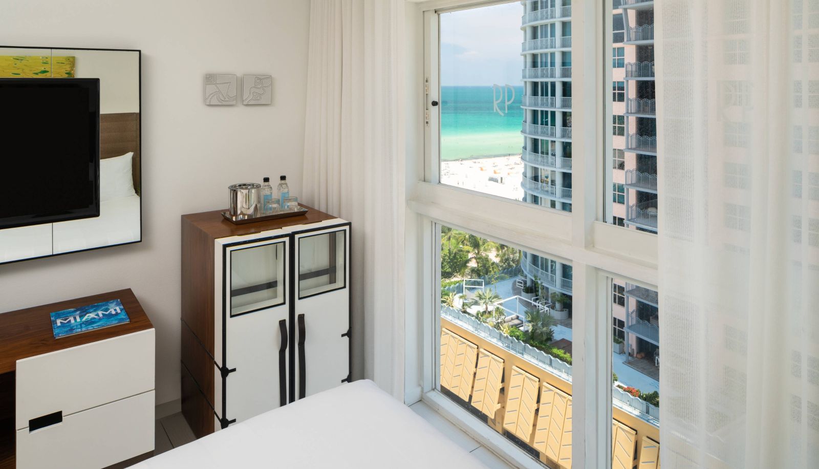 Zimmer - Royal Palm South Beach Miami a Tribute Portfolio Resort
