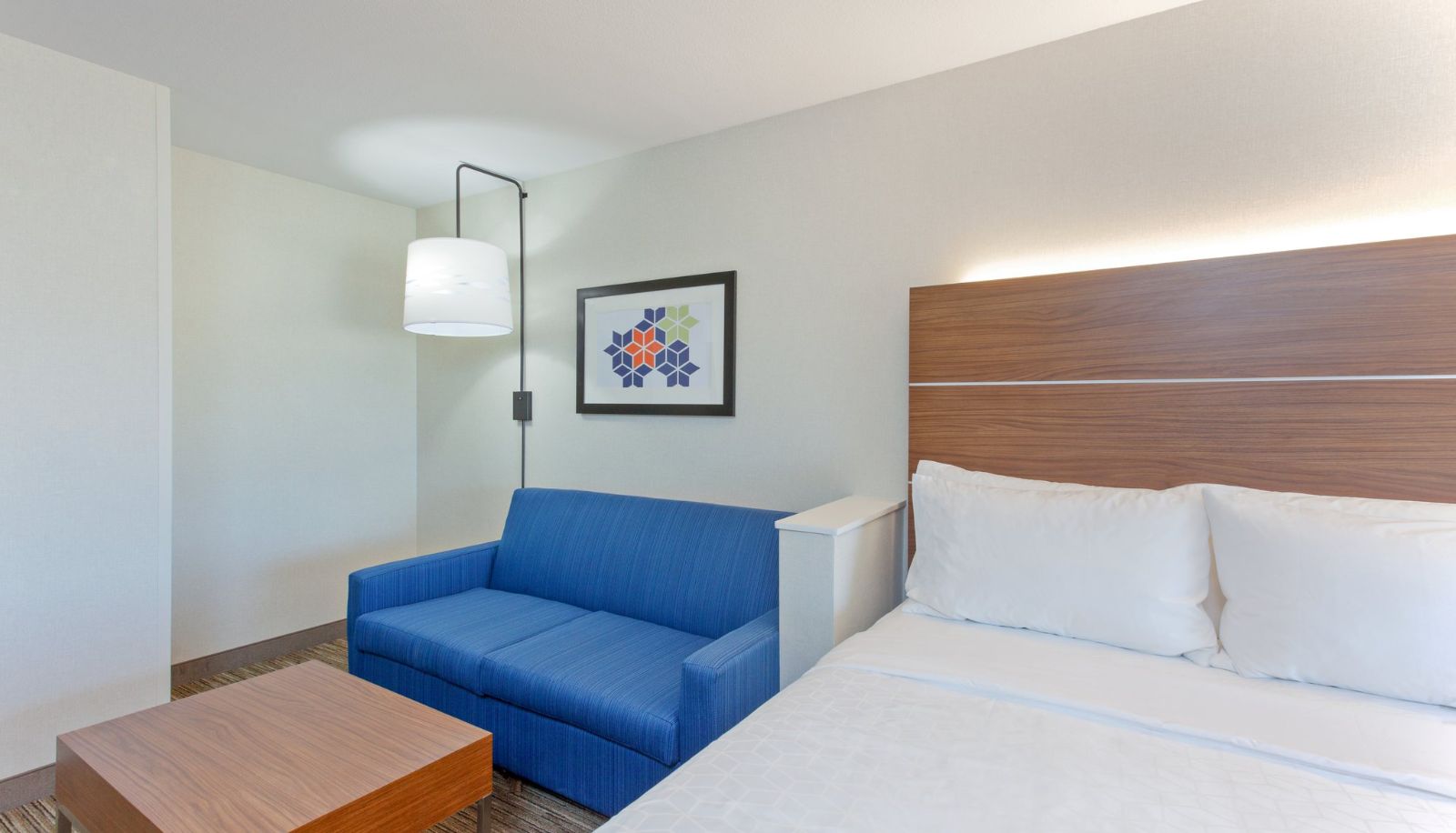Zimmer - Holiday Inn Express & Suites ELK GROVE WEST I-5 by IHG