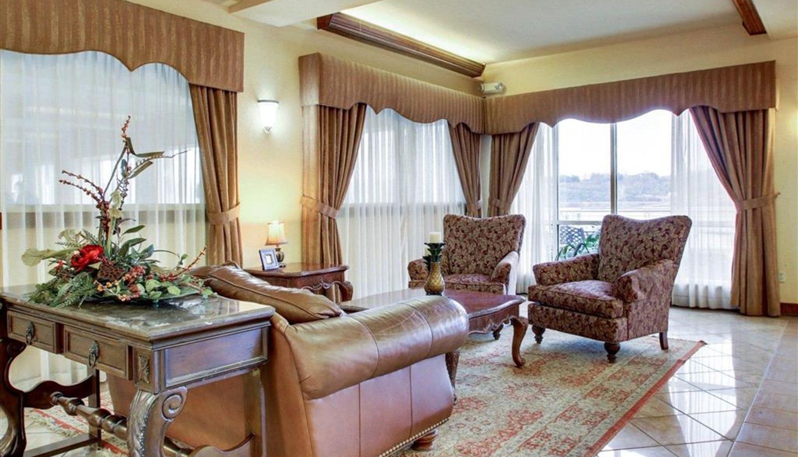 Lobby - Clarion Suites Vidalia Riverfront