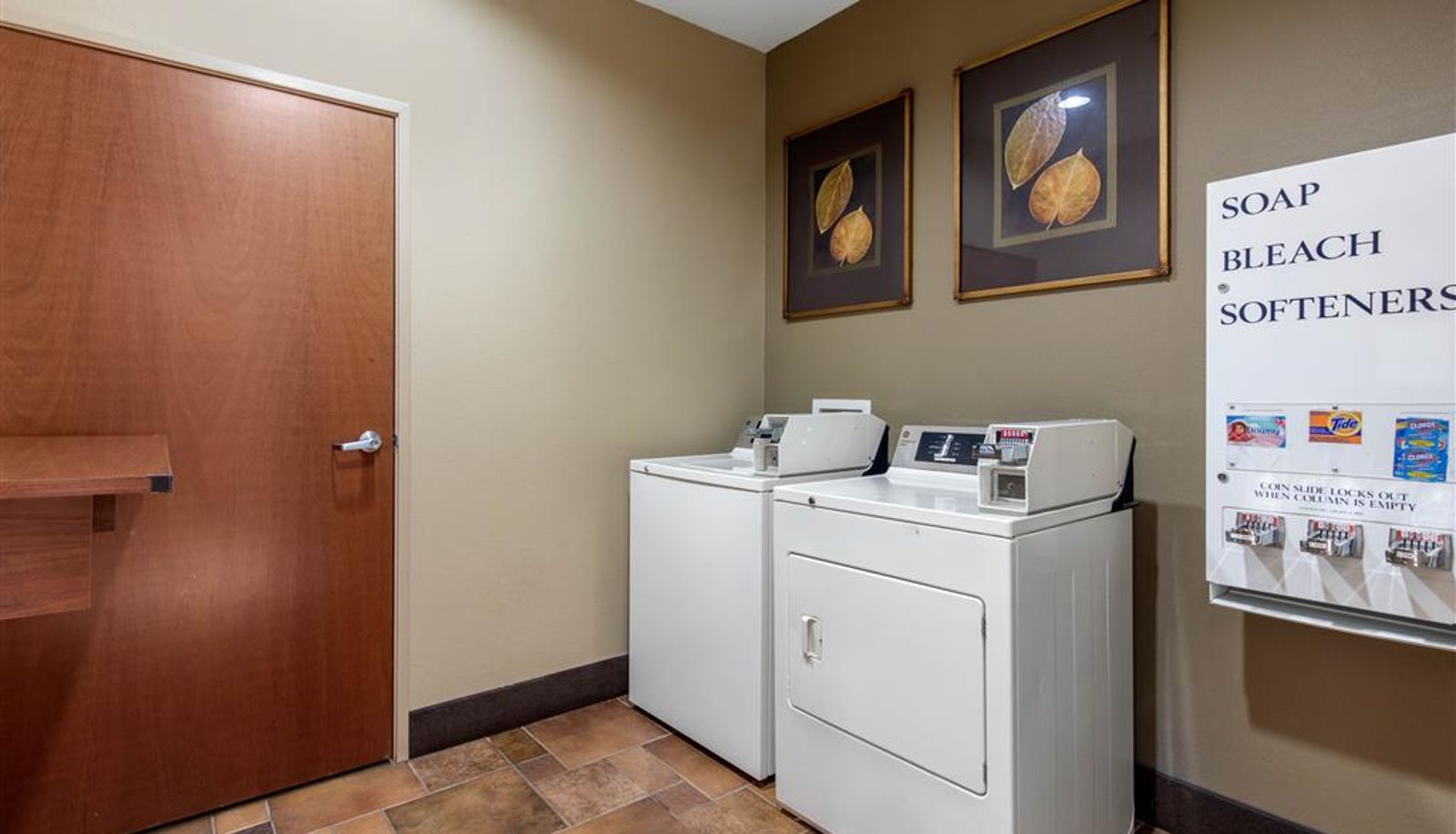 Vista interna - Comfort Suites Marshall