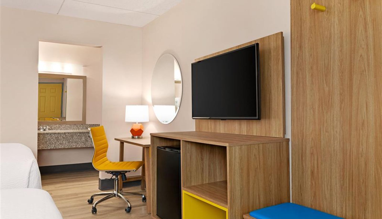 Room - a Days Inn by Wyndham Chattanooga Downtown Hotel Bo