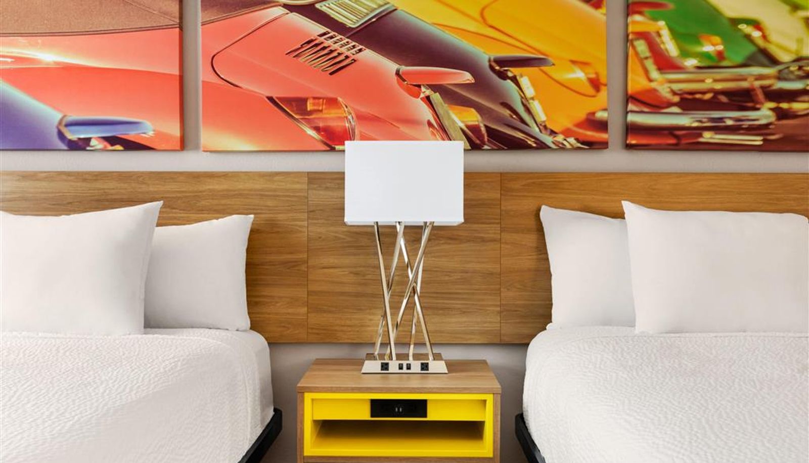 Room - a Days Inn by Wyndham Chattanooga Downtown Hotel Bo
