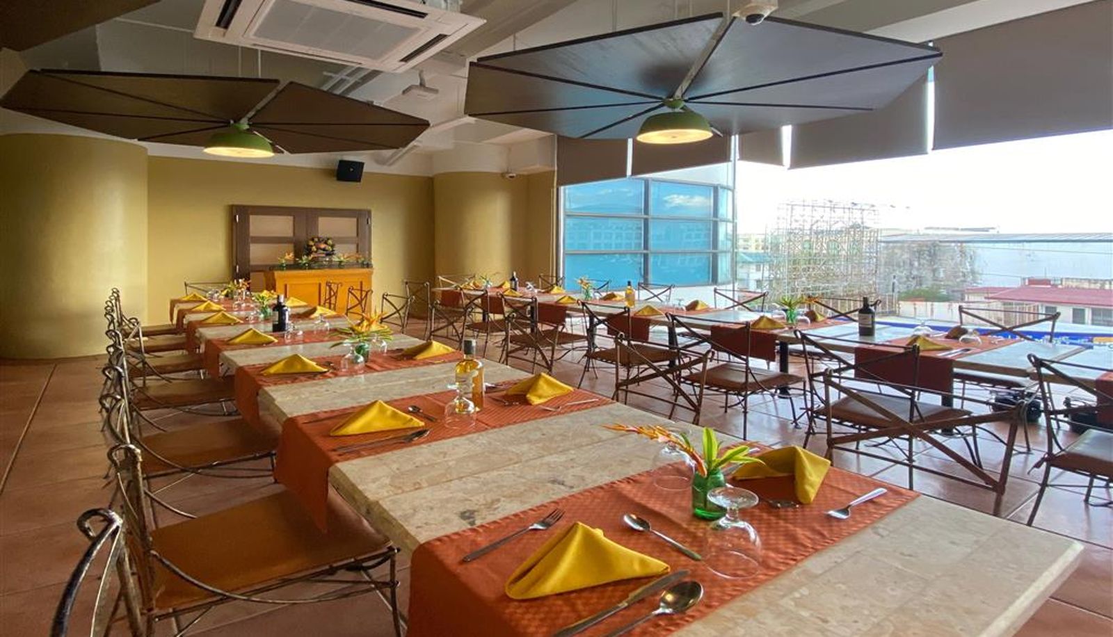Restaurante - Days Hotel by Wyndham Iloilo