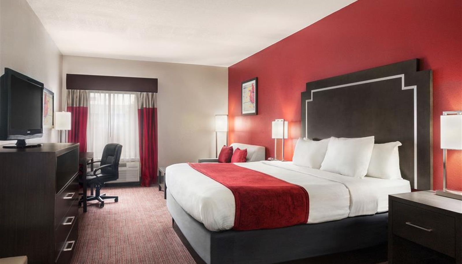 Zimmer - Days Inn & Suites by Wyndham Murfreesboro