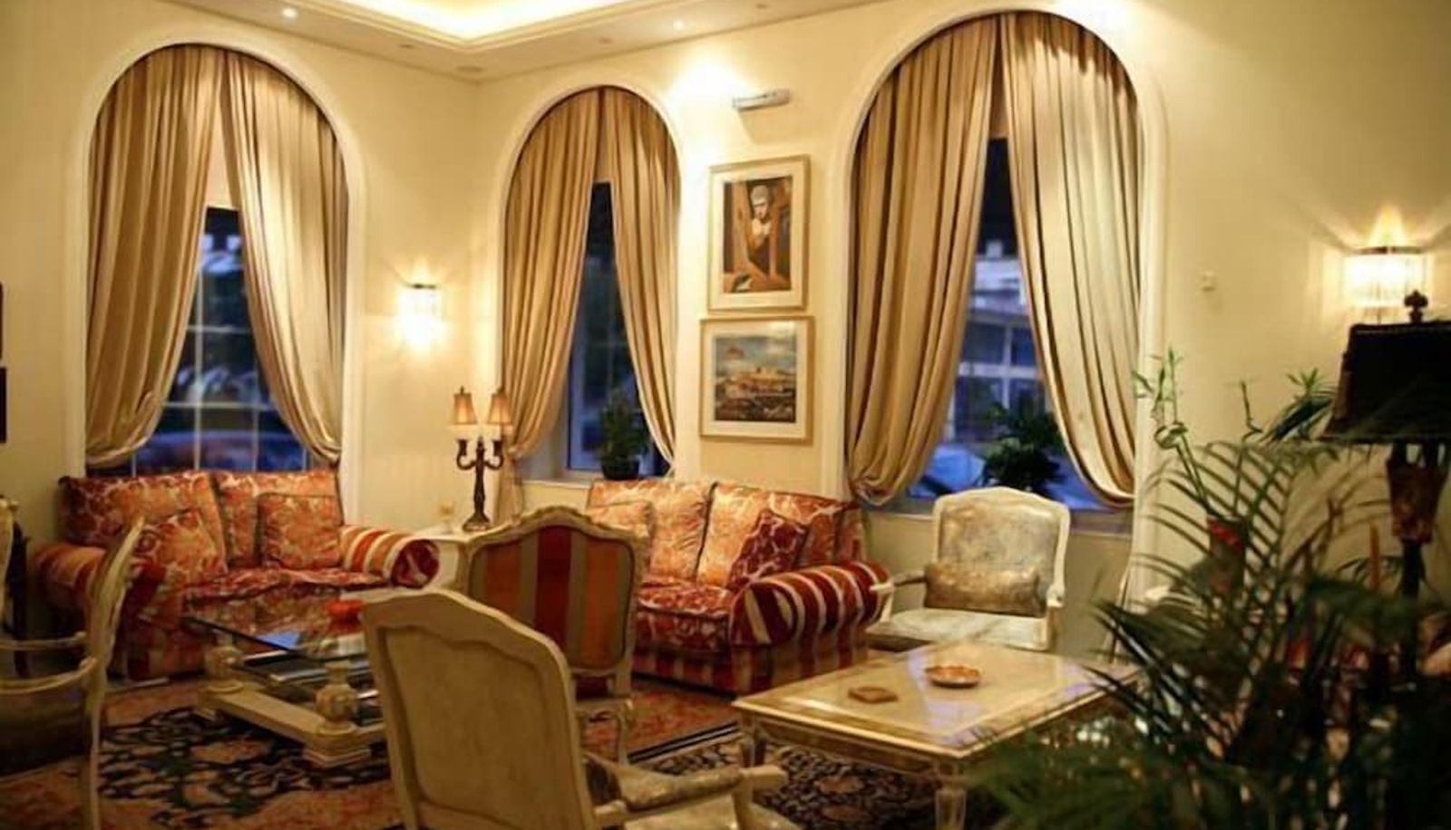 Sala - Nafsika Palace
