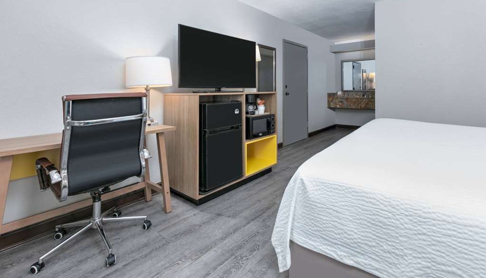 Zimmer - Days Inn by Wyndham Greenville MS