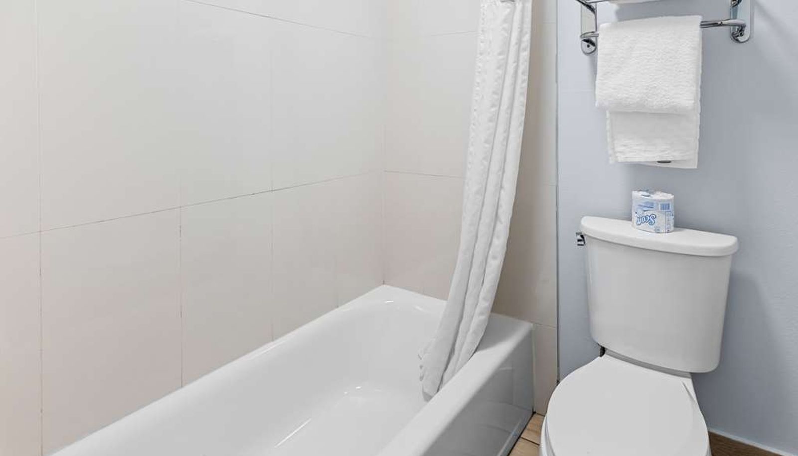 Zimmer - SureStay Plus by Best Western Beaumont