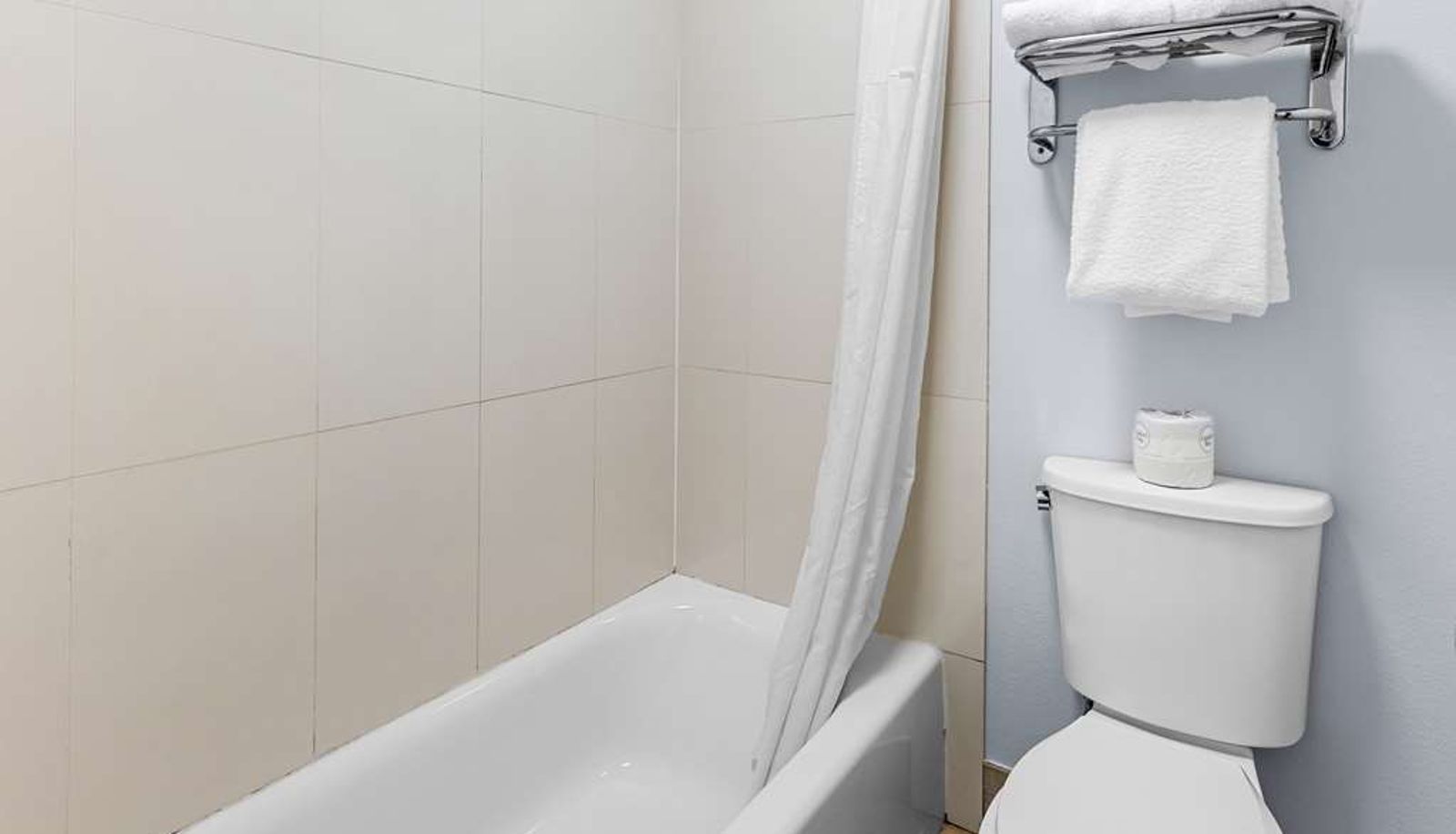 Zimmer - SureStay Plus by Best Western Beaumont