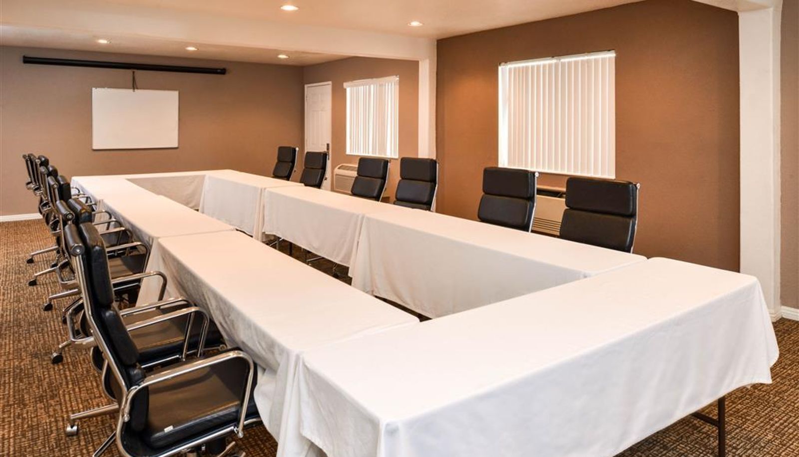 Konferenzraum - Rodeway Inn & Suites Rancho Cordova - Folsom