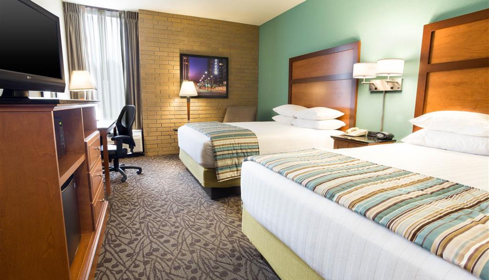 Camera - Drury Inn and Suites Atlanta Morrow