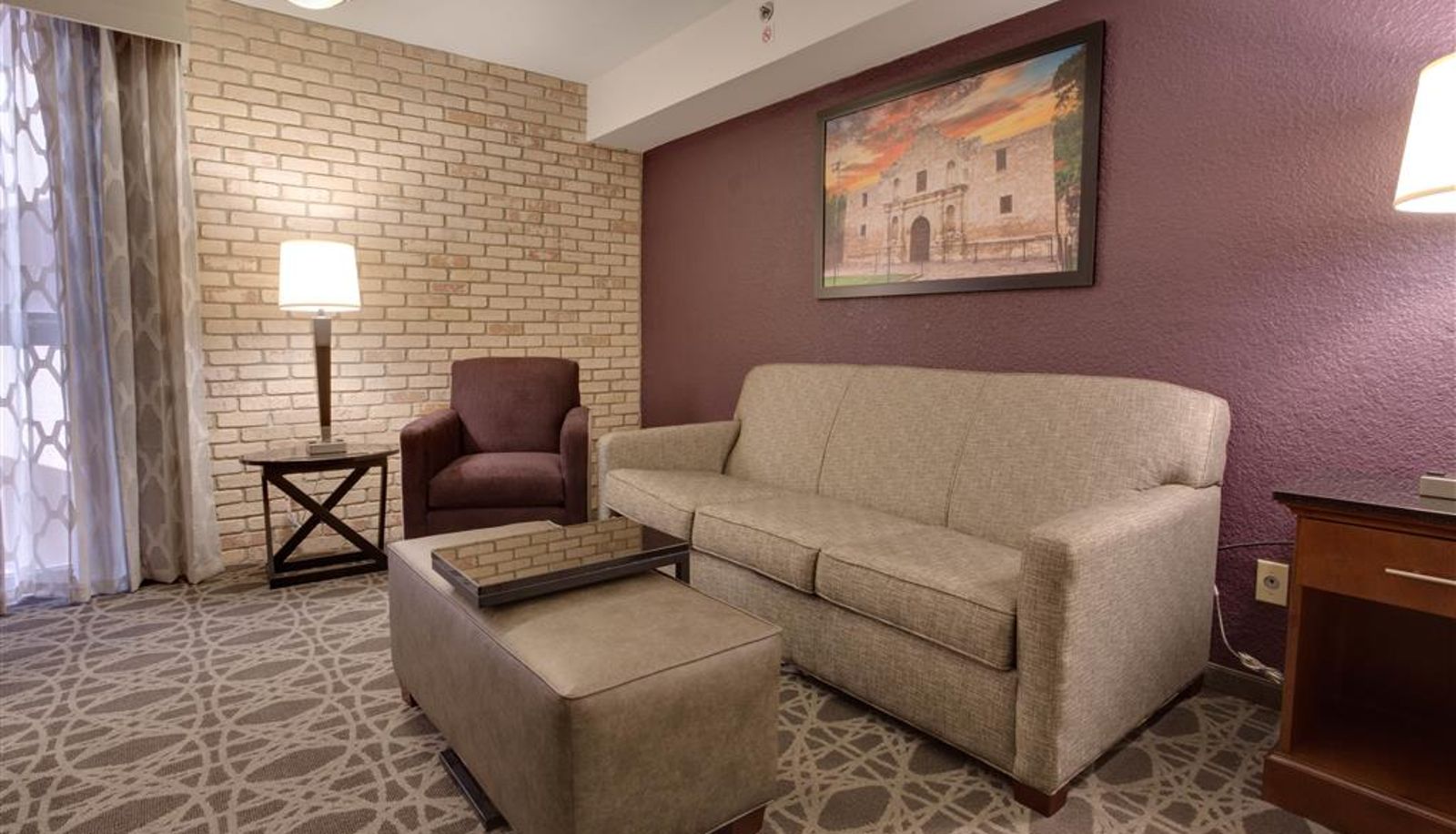 Room - Drury Plaza Hotel San Antonio Airport