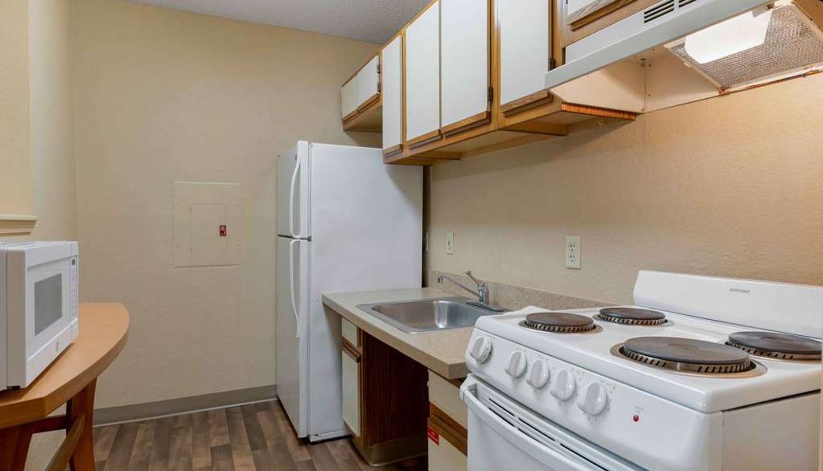 Zimmer - Extended Stay America Select Suites - Detroit - Warren