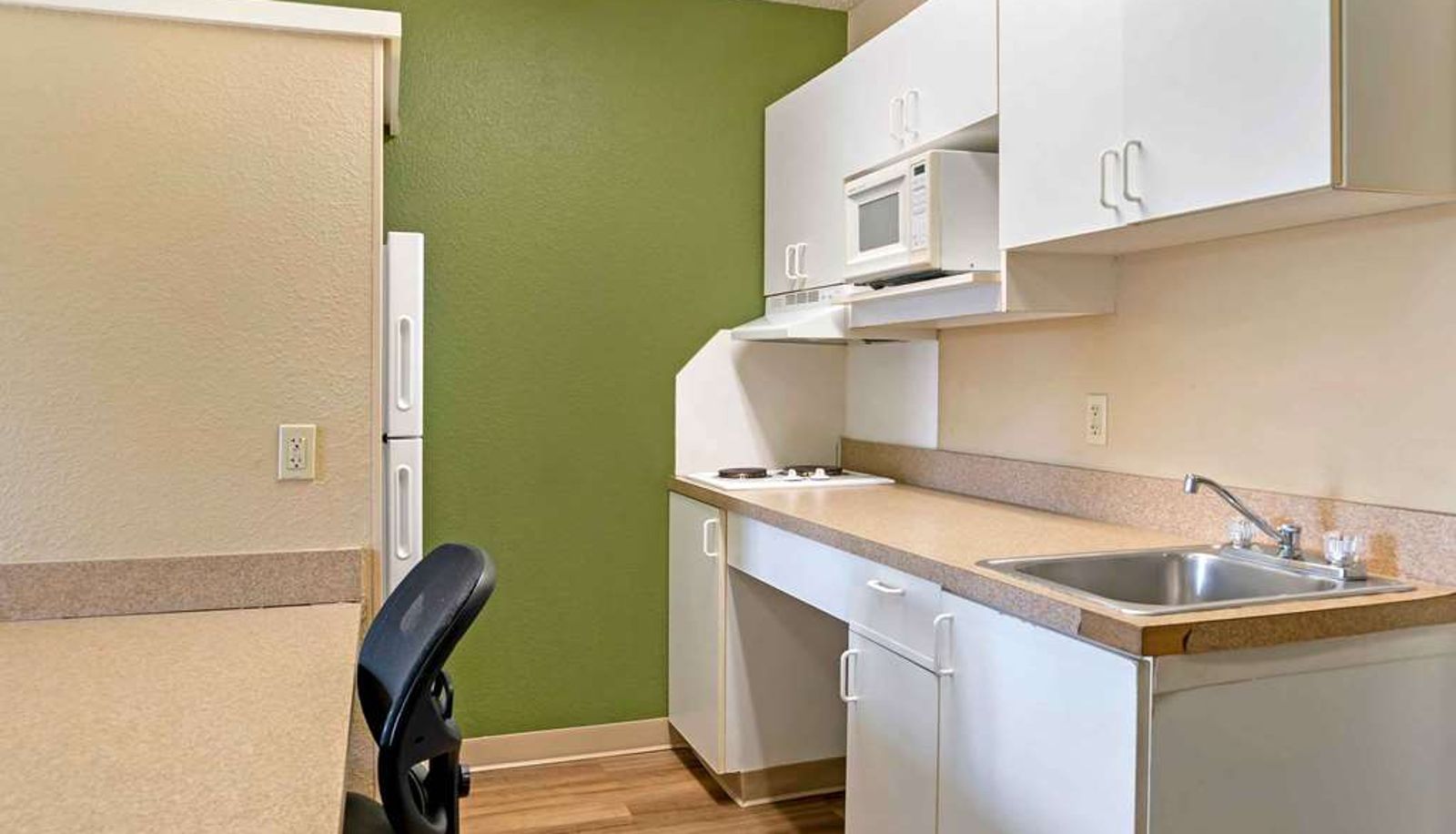 Zimmer - Extended Stay America - Detroit - Madison Heights