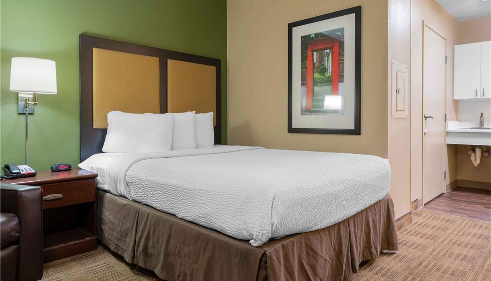 Camera - Extended Stay America - Cincinnati - Springdale - I-275