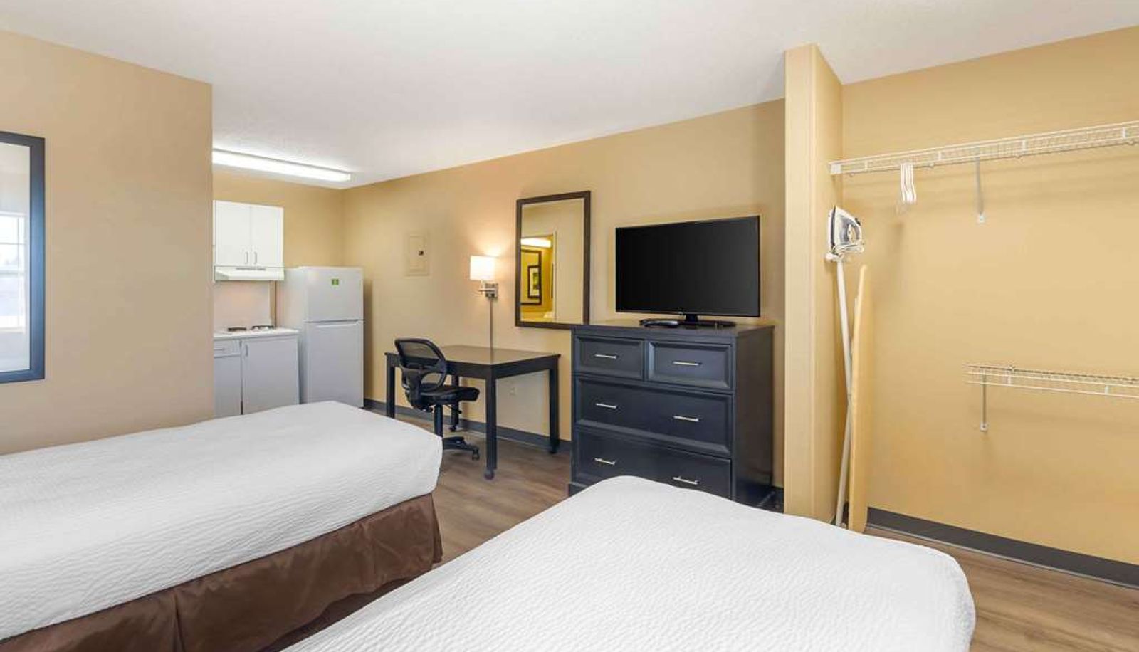 Pokój - Extended Stay America Select Suites - St. Louis - Westport - East Lackland Rd.