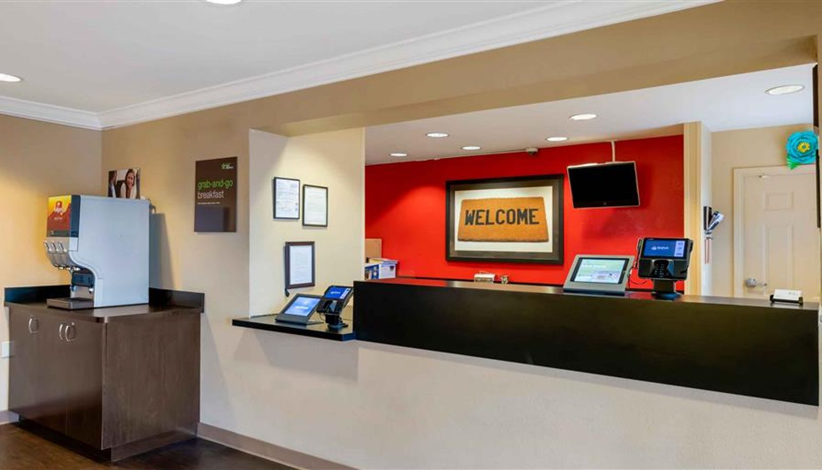 Hal - Extended Stay America - Orlando Theme Parks - Vineland Rd.
