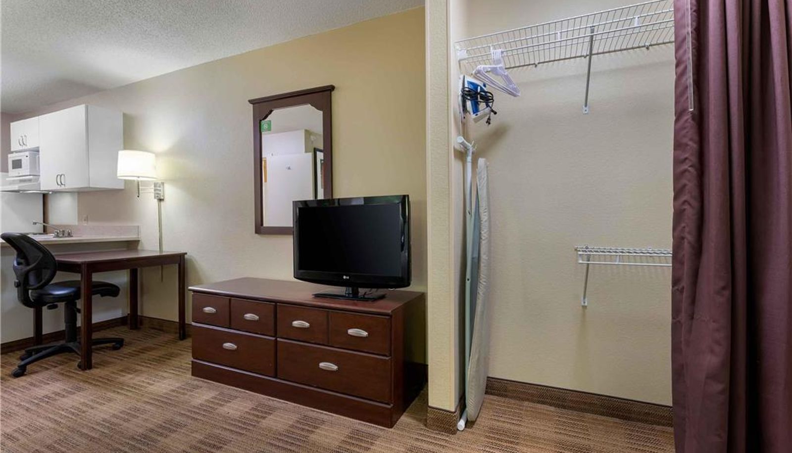 Room - Extended Stay America - Indianapolis - Castleton