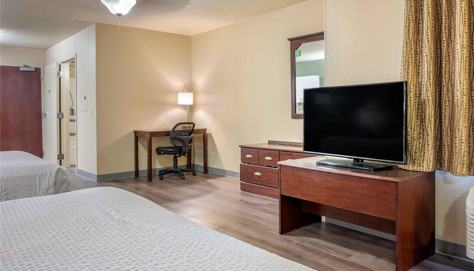 Zimmer - Extended Stay America - Los Angeles - Simi Valley