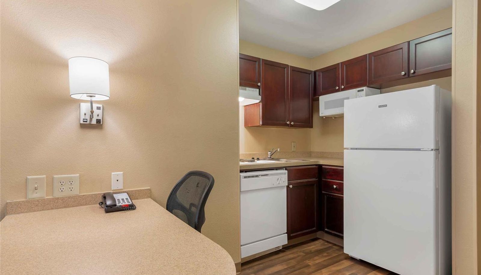 Room - Extended Stay America - Atlanta - Alpharetta - Northpoint - West