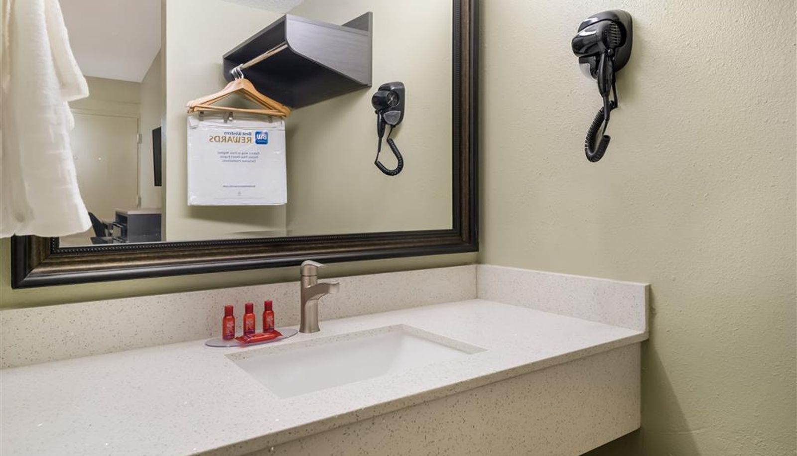 Room - SureStay by Best Western Columbus Downtown