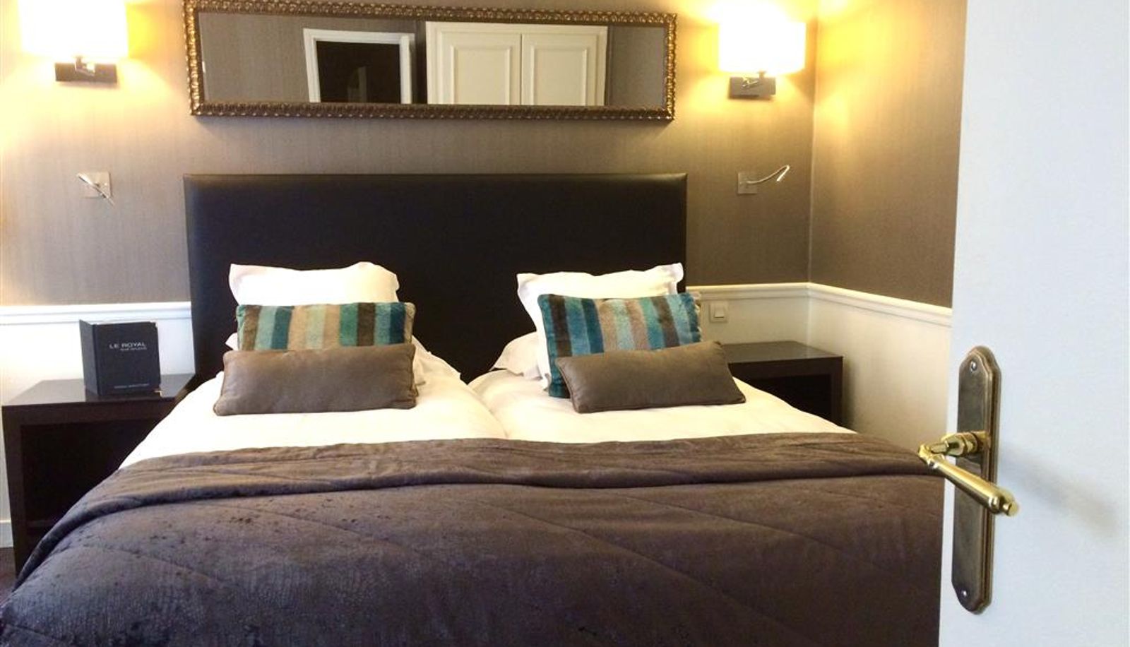 Room - Hotel Le Royal Rive Gauche