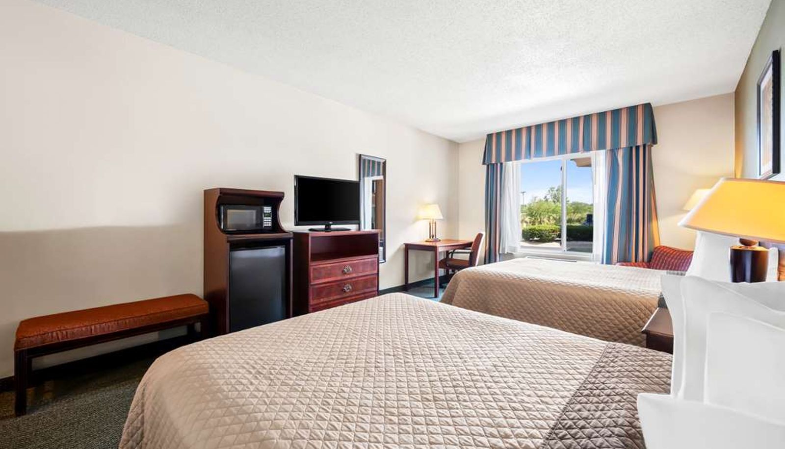 Zimmer - Best Western Annawan Inn