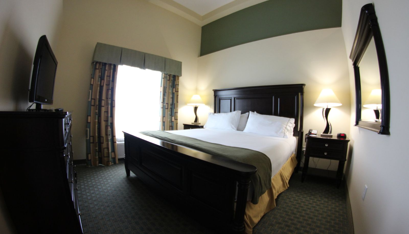 Camera - Holiday Inn Express & Suites COCOA by IHG