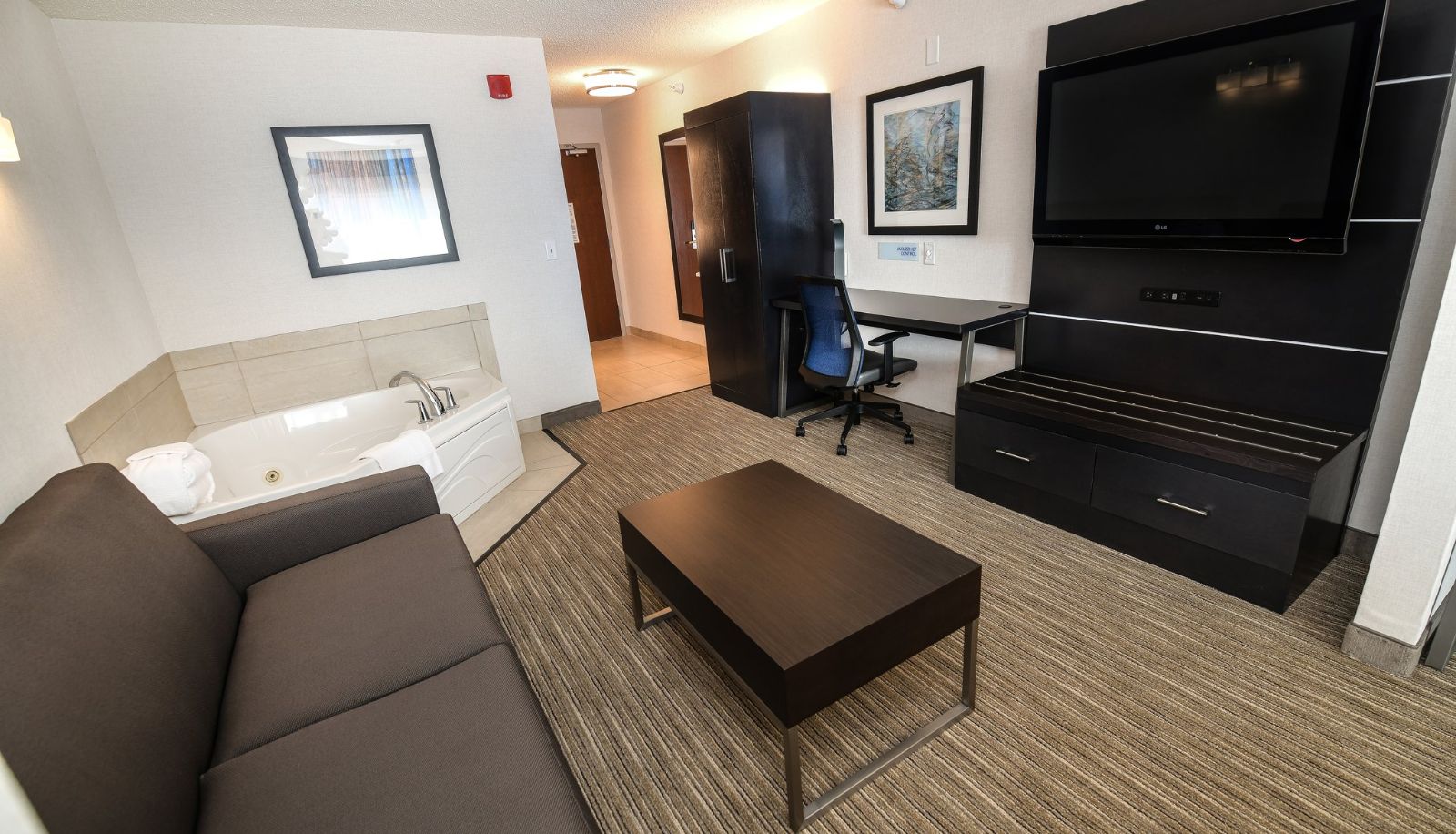 Habitación - Holiday Inn Express & Suites GRAND FORKS by IHG