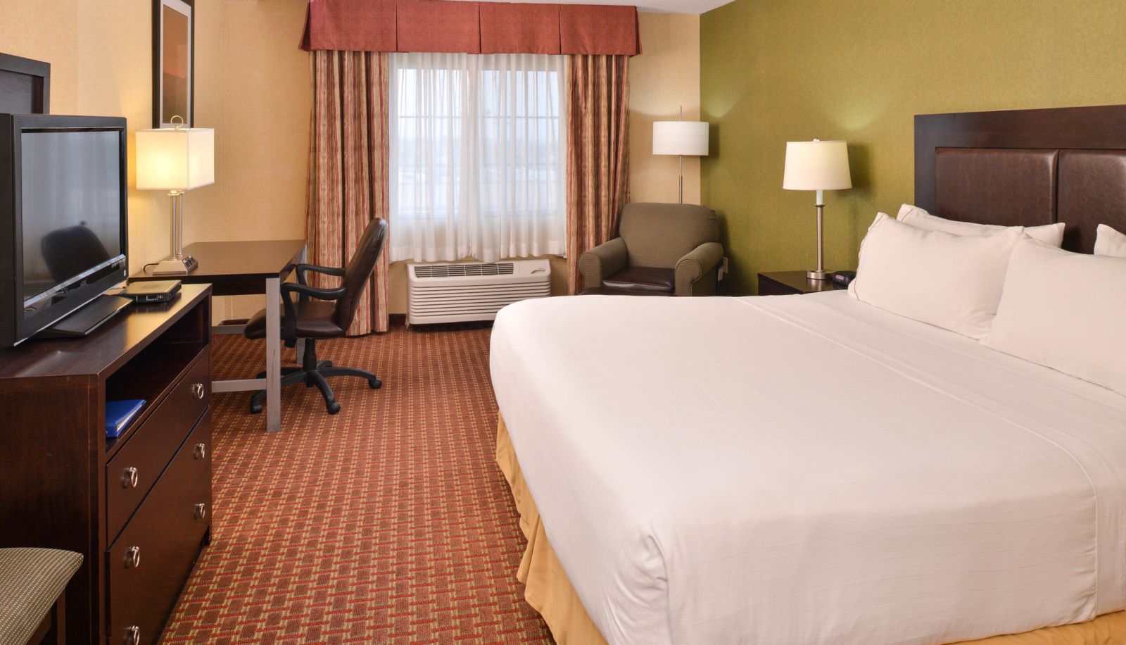 Room - Holiday Inn Express & Suites EL CENTRO by IHG