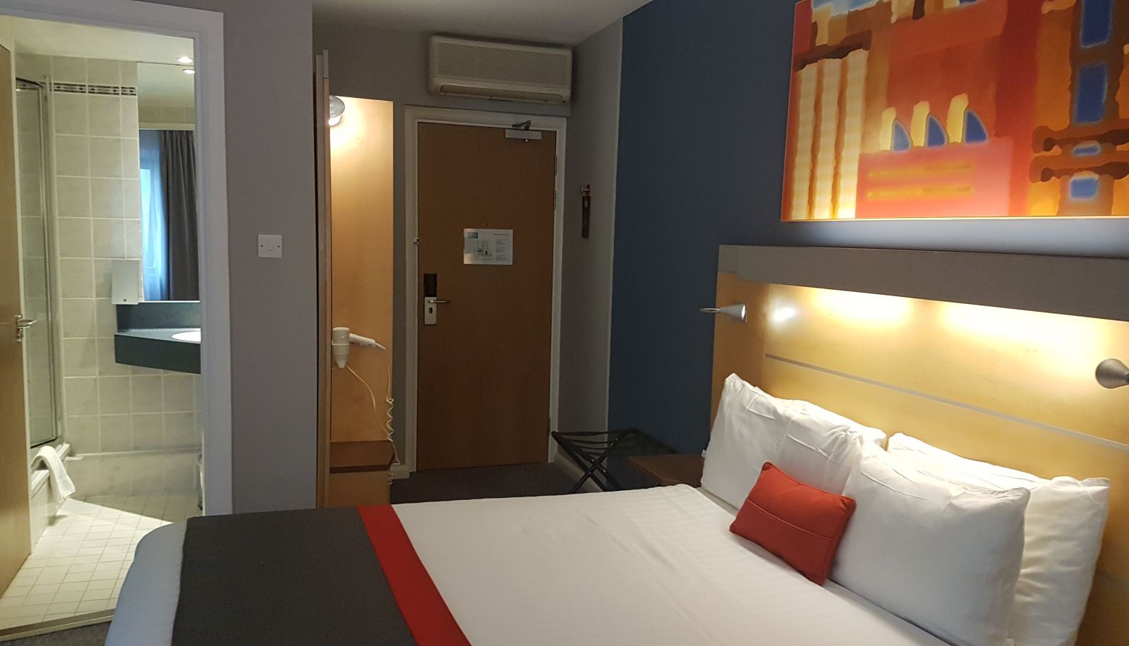 Zimmer - Holiday Inn Express LONDON - CROYDON by IHG