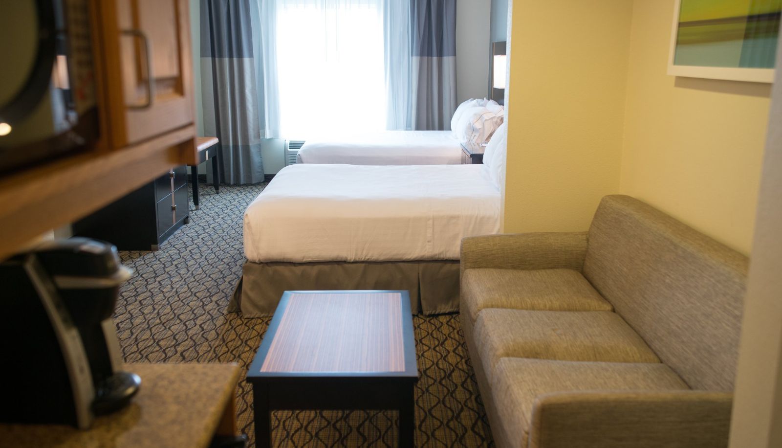 Suite - Holiday Inn Express & Suites CHANHASSEN by IHG