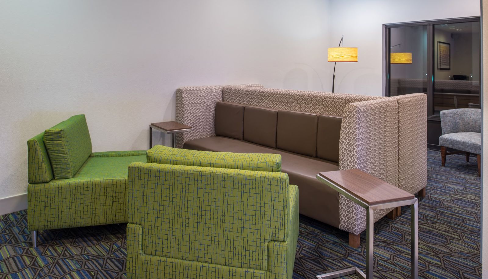 Información - Holiday Inn Express & Suites TAMPA-ANDERSON RD/VETERANS EXP by IHG