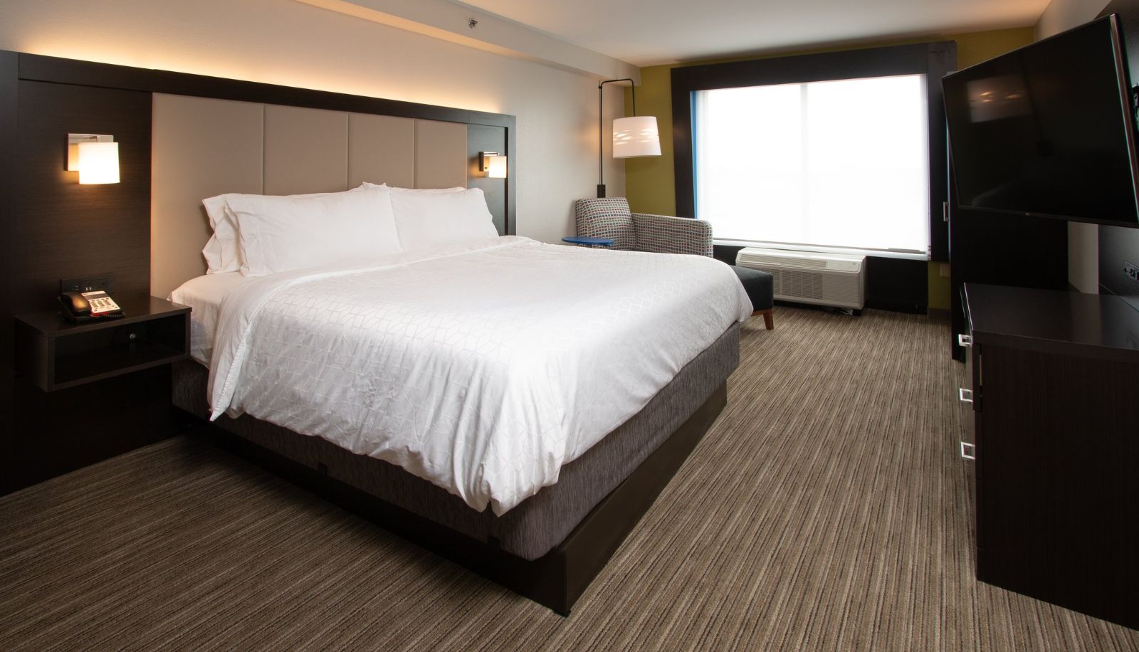 Zimmer - Holiday Inn Express & Suites TUPELO by IHG