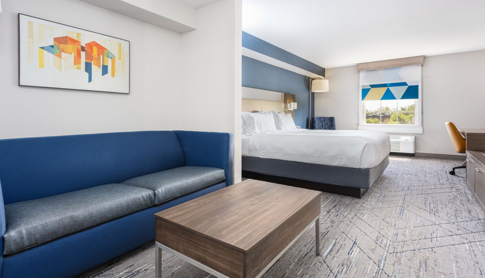 Room - Holiday Inn Express & Suites WILLIAMSBURG by IHG
