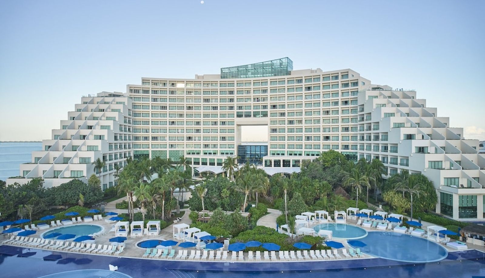 Pool - Live Aqua Cancun - Adults Only - All-Inclusive