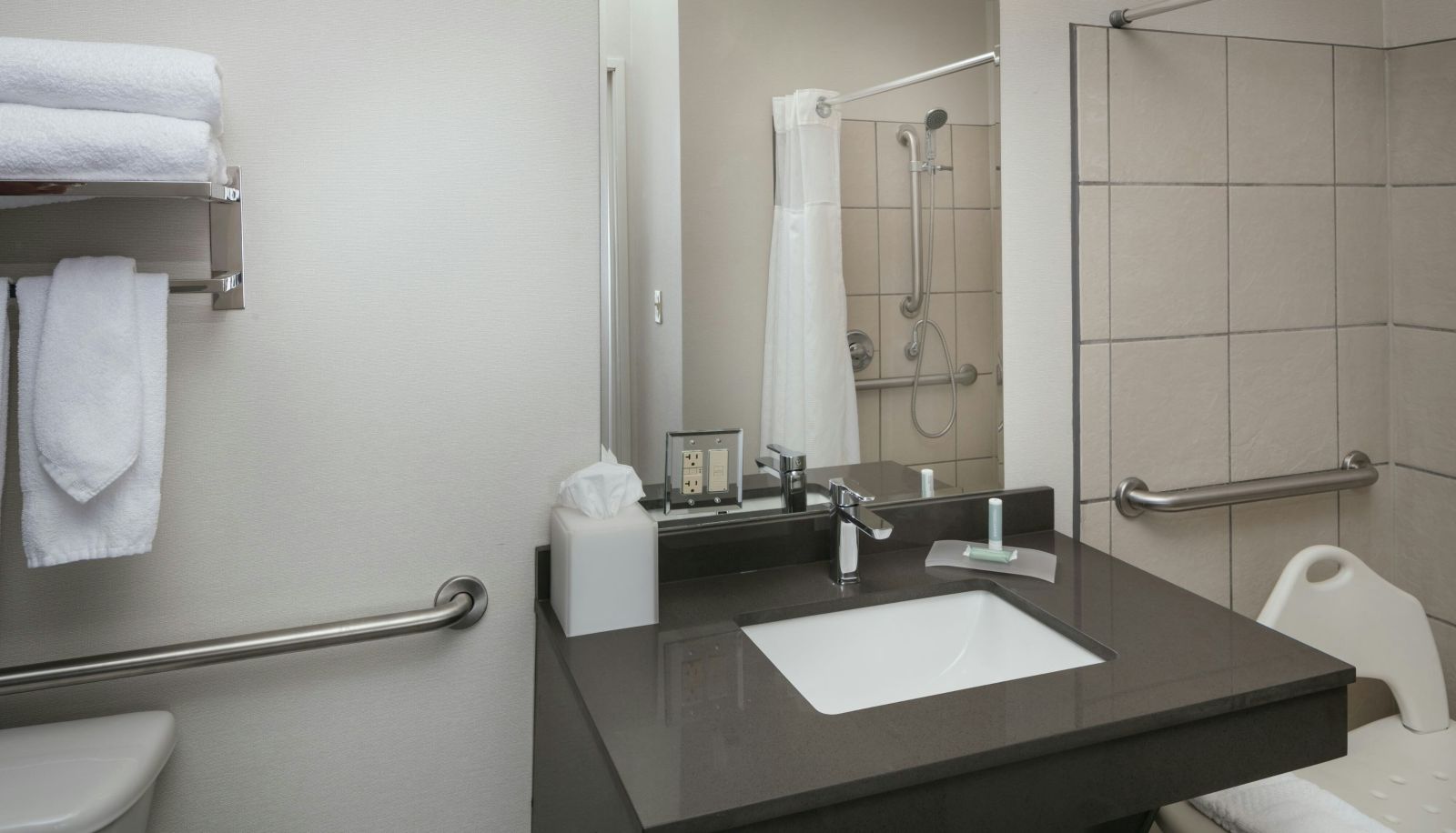 Zimmer - Fairfield Inn and Suites by Marriott Anchorage Midtown