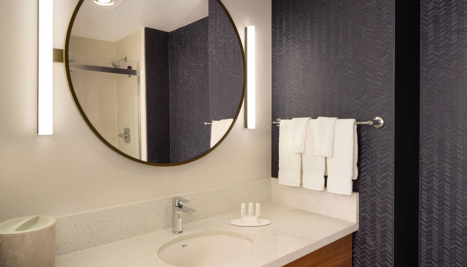 Zimmer - Fairfield Inn and Suites by Marriott Napa American Canyon