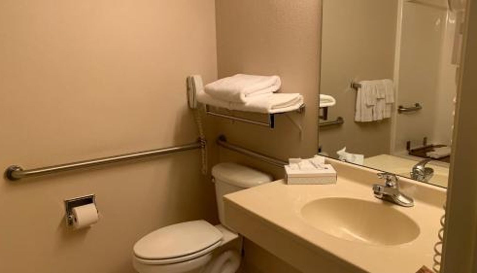Room - Fairbridge Inn and Suites - Miles City
