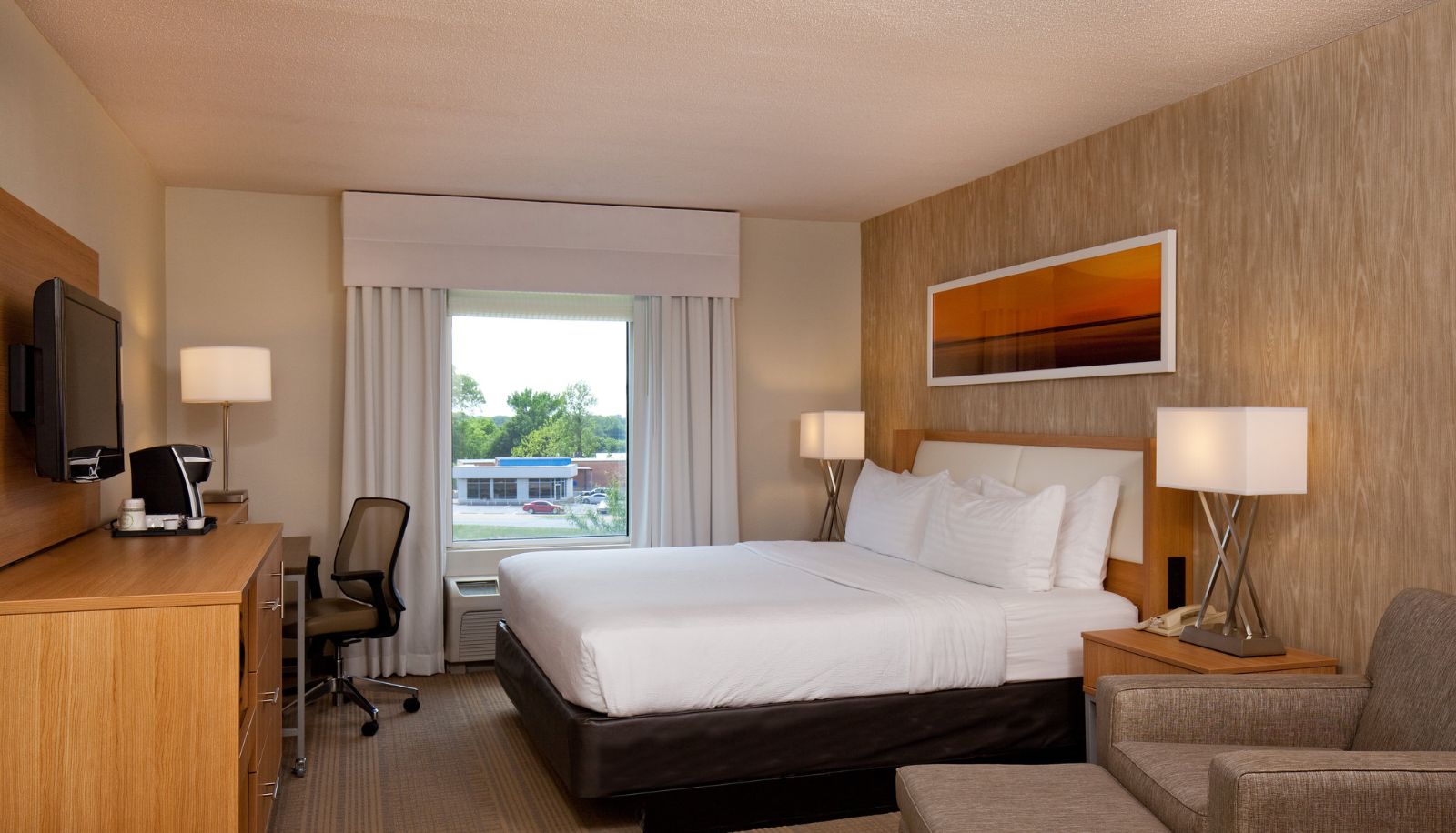 Room - Holiday Inn LITTLE ROCK-PRESIDENTIAL-DWNTN by IHG