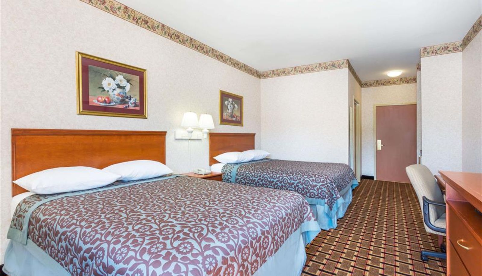 Zimmer - Days Inn by Wyndham Glen Allen/Richmond North